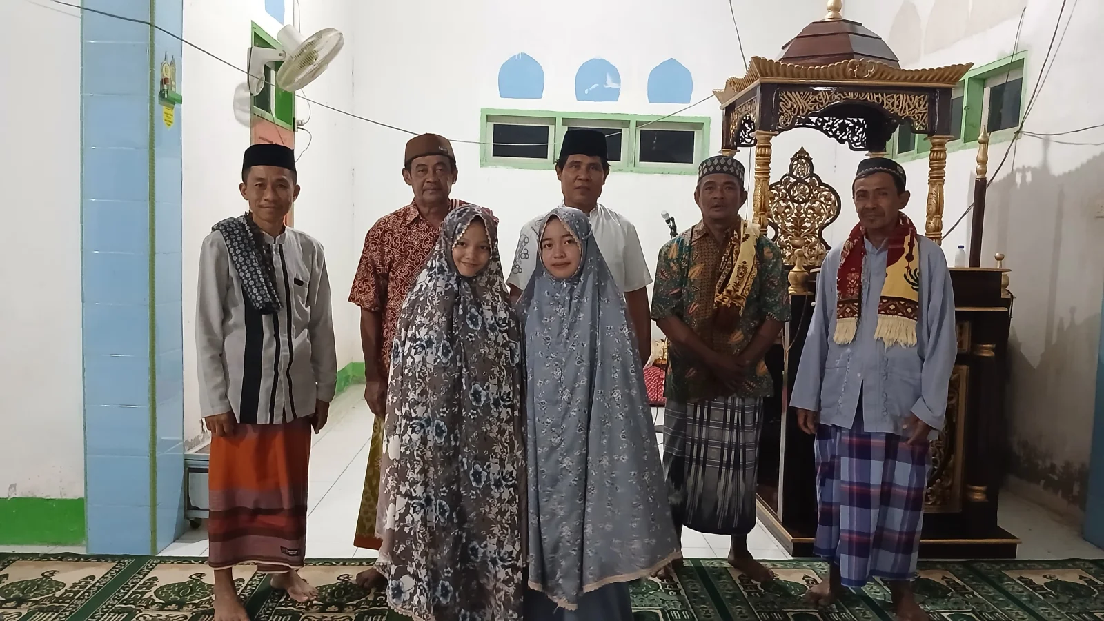 Foto bersama para Imam Masjid